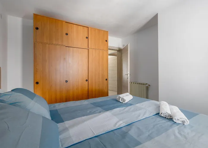 Modernes Mit Meerblick, Stylischem Interieur, Privatem Balkon, Grill, Klima, Wifi 公寓 波雷奇