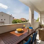 Modernes Mit Meerblick, Stylischem Interieur, Privatem Balkon, Grill, Klima, Wifi شقة بوريتش
