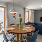 شقة Modernes Mit Meerblick, Stylischem Interieur, Privatem Balkon, Grill, Klima, Wifi
